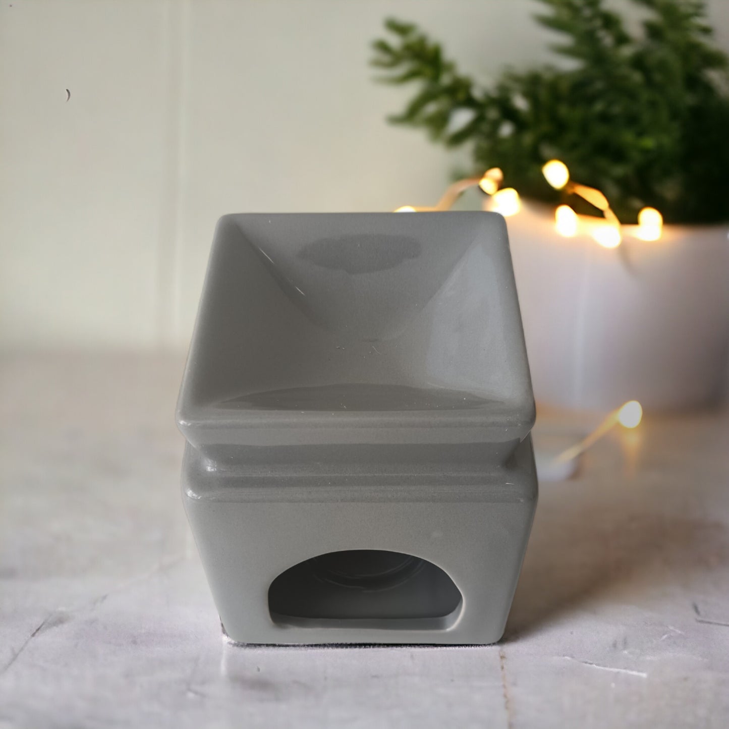 Grey 'Family' Ceramic Wax Melt Burner - includes a free wax bar of your choice